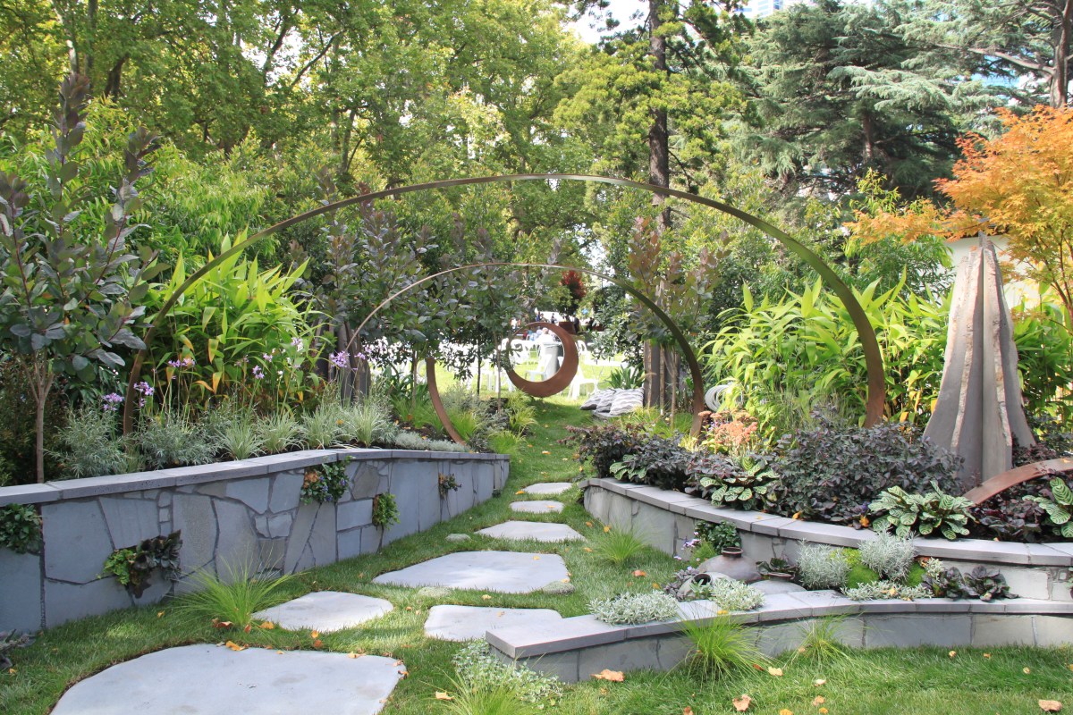 EOS 23 April 2012 010