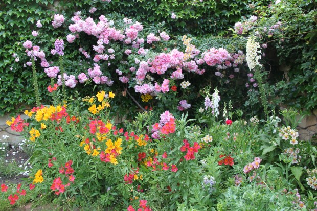 Bowylie Cutting Garden