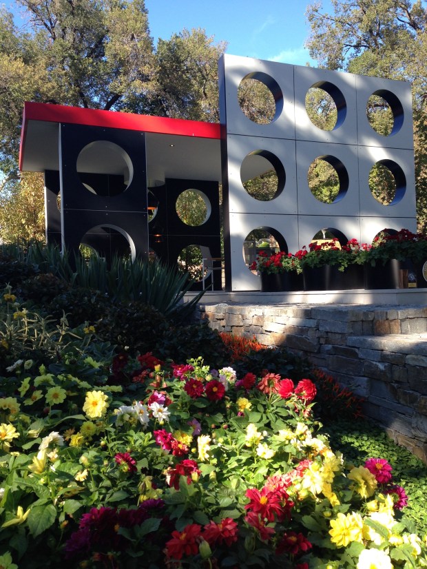 'Resonate' by Local Nurseries and Vivid Design. Janna Schreier-2