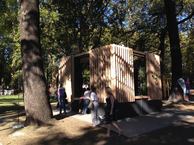 Jai Cheswick's Urban Temple at MIFGS. Janna Schreier