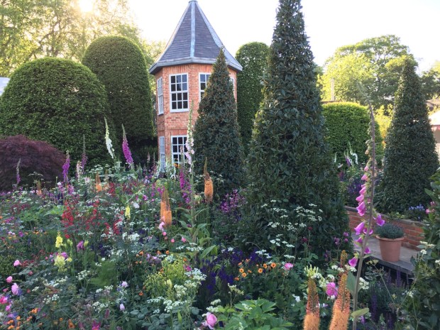 Diarmuid Gavin: The Harrods British Eccentrics Garden