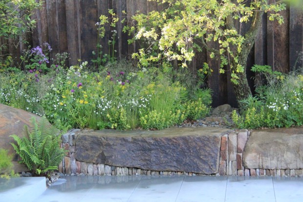 The most beautiful wall I have ever seen. I can't begin to imagine how you build this so perfectly; fortunately Cleve West could